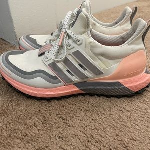 Adidas womens ultraboosts size 6.5